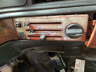 Volvo VNL Heater / AC Temp Control