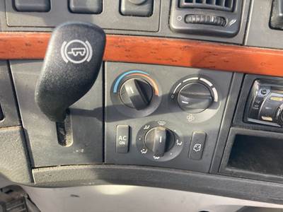 Volvo VNM Heater / AC Temp Control