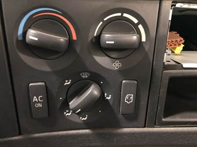 Volvo VNM Heater / AC Temp Control