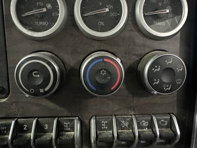 Western Star 49X Heater / AC Temp Control