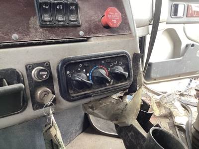 Western Star 5700 Heater / AC Temp Control