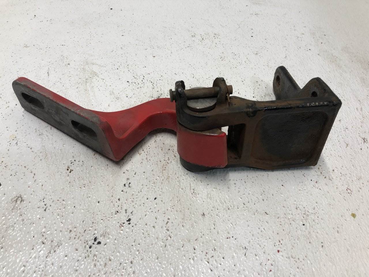 2019 Peterbilt 567 Hood Hinge For Sale Spencer, IA L486161