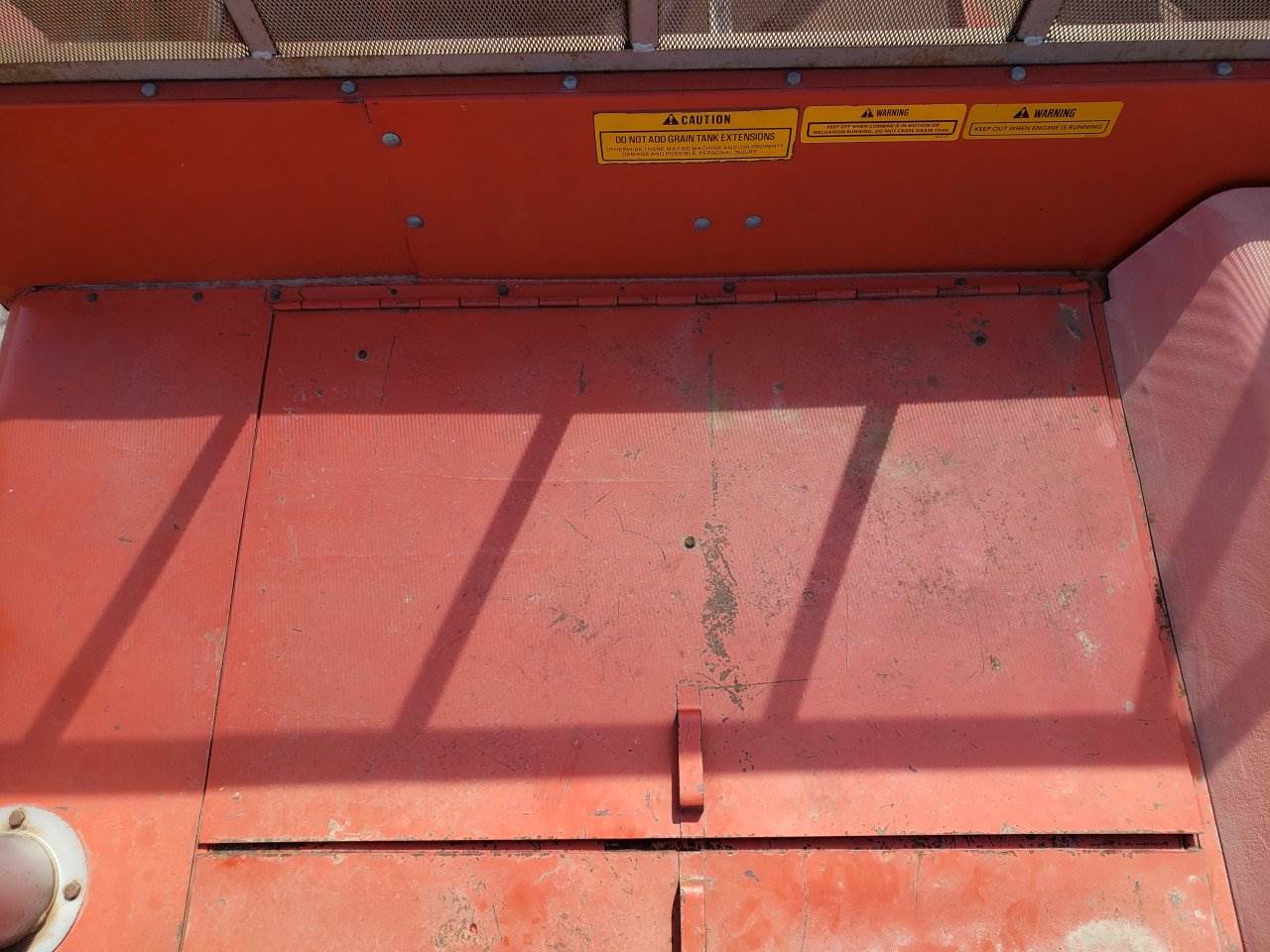 1983 Massey Ferguson 850 Hood For Sale Spencer, IA 24750703