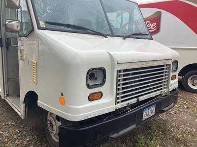 Ford E-450 Hood for a Ford E450