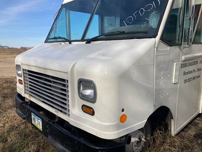 Ford E-450 Hood for a Ford E450