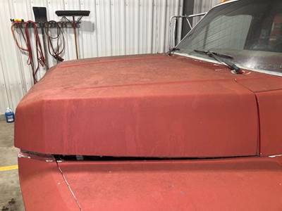 Ford F-700 Hood for a Ford F700