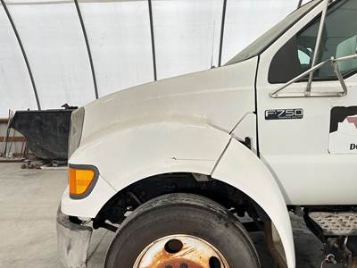 Ford F-750 Hood for a Ford F750