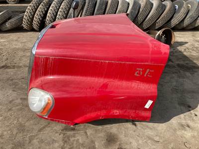 Freightliner Cascadia Hood