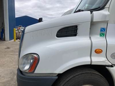 Freightliner Cascadia Hood
