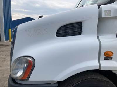 Freightliner Cascadia Hood