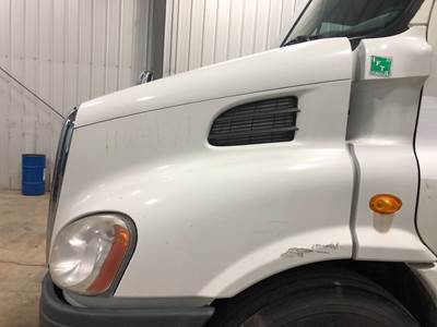 Freightliner Cascadia Hood