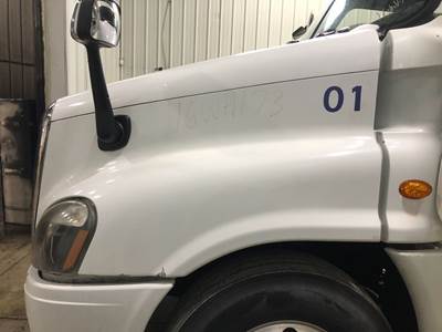 Freightliner Cascadia Hood