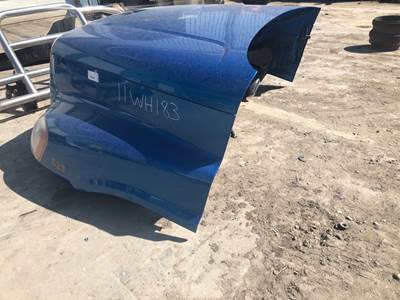 Freightliner Cascadia Hood