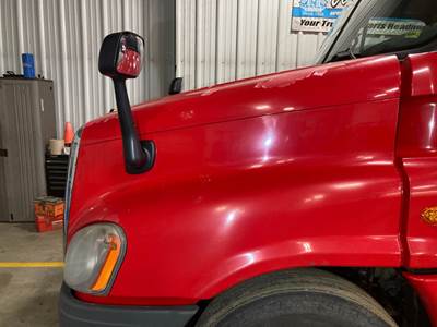 Freightliner Cascadia Hood