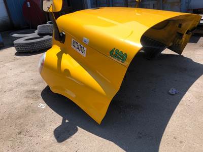 Freightliner Cascadia Hood