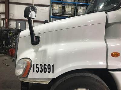 Freightliner Cascadia Hood