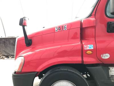 Freightliner Cascadia Hood