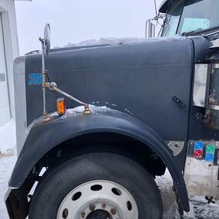 Freightliner Classic XL Hood