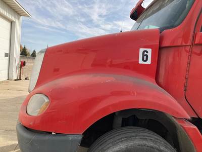Freightliner Columbia 112 Hood