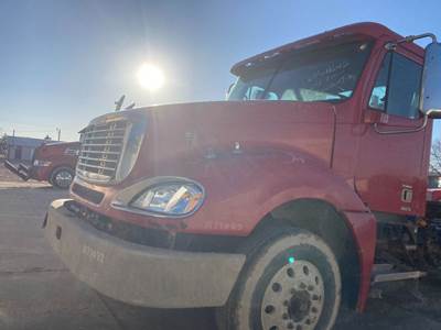 Freightliner Columbia 120 Hood