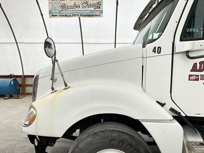 Freightliner Columbia 120 Hood