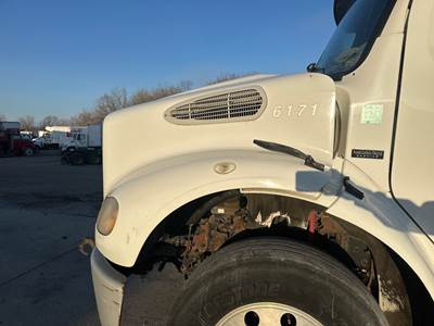 Freightliner M2 112 Hood