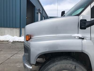 GMC C7500 Hood