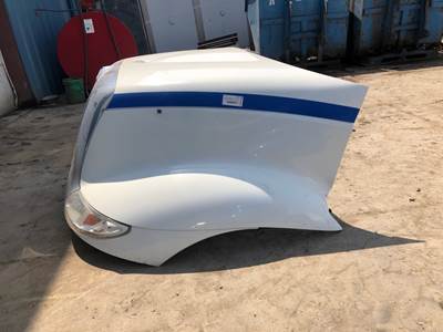 International 8600 Hood