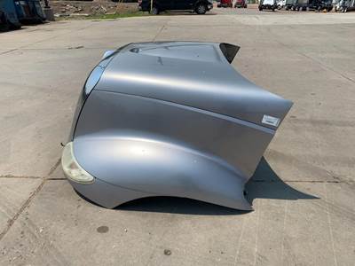 International 8600 Hood