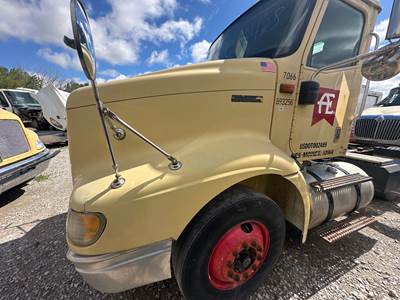 International 9100 Hood