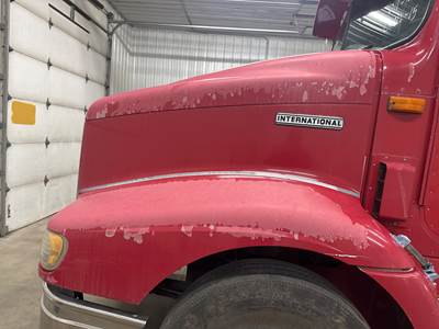 International 9200 Hood