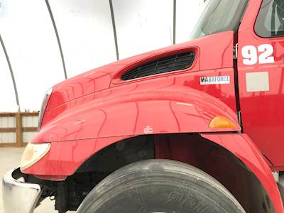 International DuraStar 4300 Hood for a International Durastar (4300)