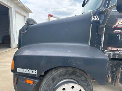 Kenworth T600 Hood