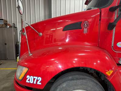 Kenworth T660 Hood