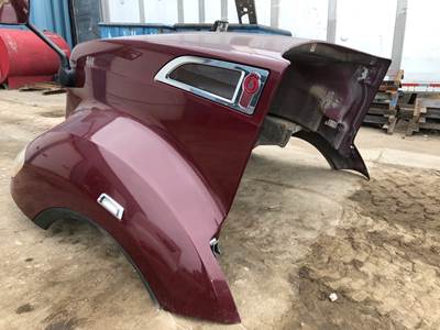 Kenworth T680 Hood