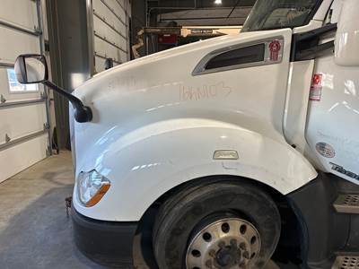 Kenworth T680 Hood