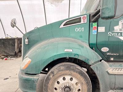 Kenworth T680 Hood