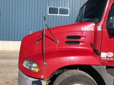 Mack CXU Hood