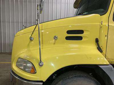 Mack CXU Hood