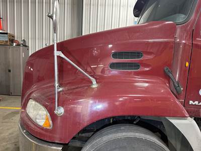 Mack CXU Hood