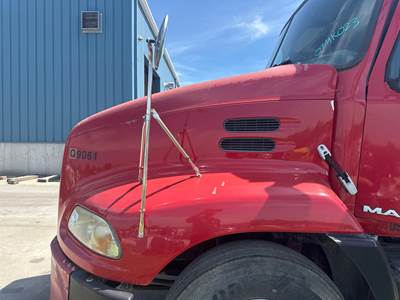 Mack CXU Hood
