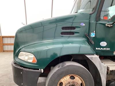 Mack CXU Hood