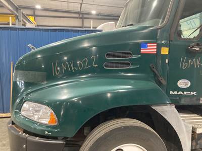 Mack CXU Hood