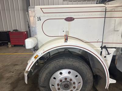 Peterbilt 359 Hood