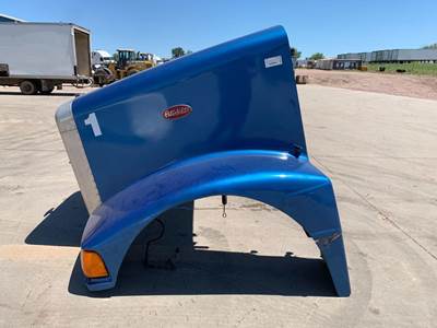Peterbilt 377 Hood