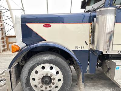 Peterbilt 379 Hood