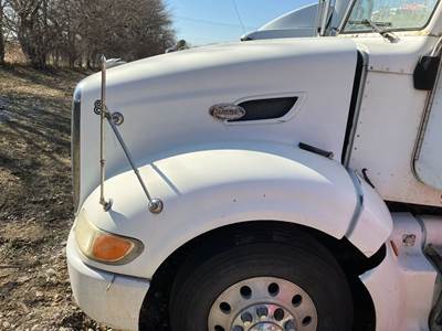 Peterbilt 386 Hood