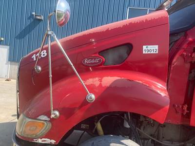 Peterbilt 387 Hood
