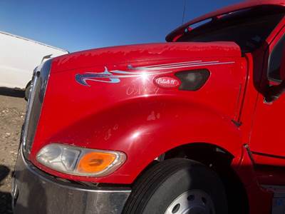 Peterbilt 387 Hood