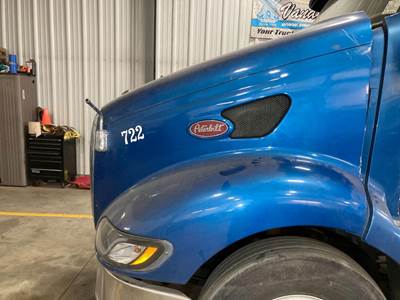 Peterbilt 387 Hood